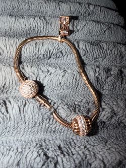 Gnoce Rose Gold Charm Bracelet with Crystal Charms