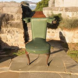 18th Century Museum Piece Antique Green Leather Library Reading Chair