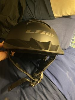LS2 rebellion motorcycle helmet with sun visor