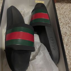 Gucci Slides 