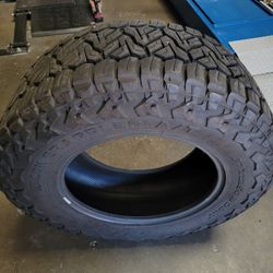 37X12.50 R20 LT NITTO RECON GRAPPLER TIRE 