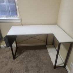 Corner Desk