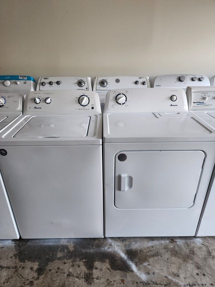 CLEAN Amana High Efficiency Washer And Dryer
