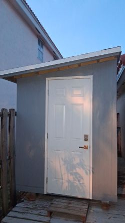 BRAND NEW!! Tiny home/ shed 6ft. x 12ft. Fully powered with Wi-fi remote control Air conditioner & insulated