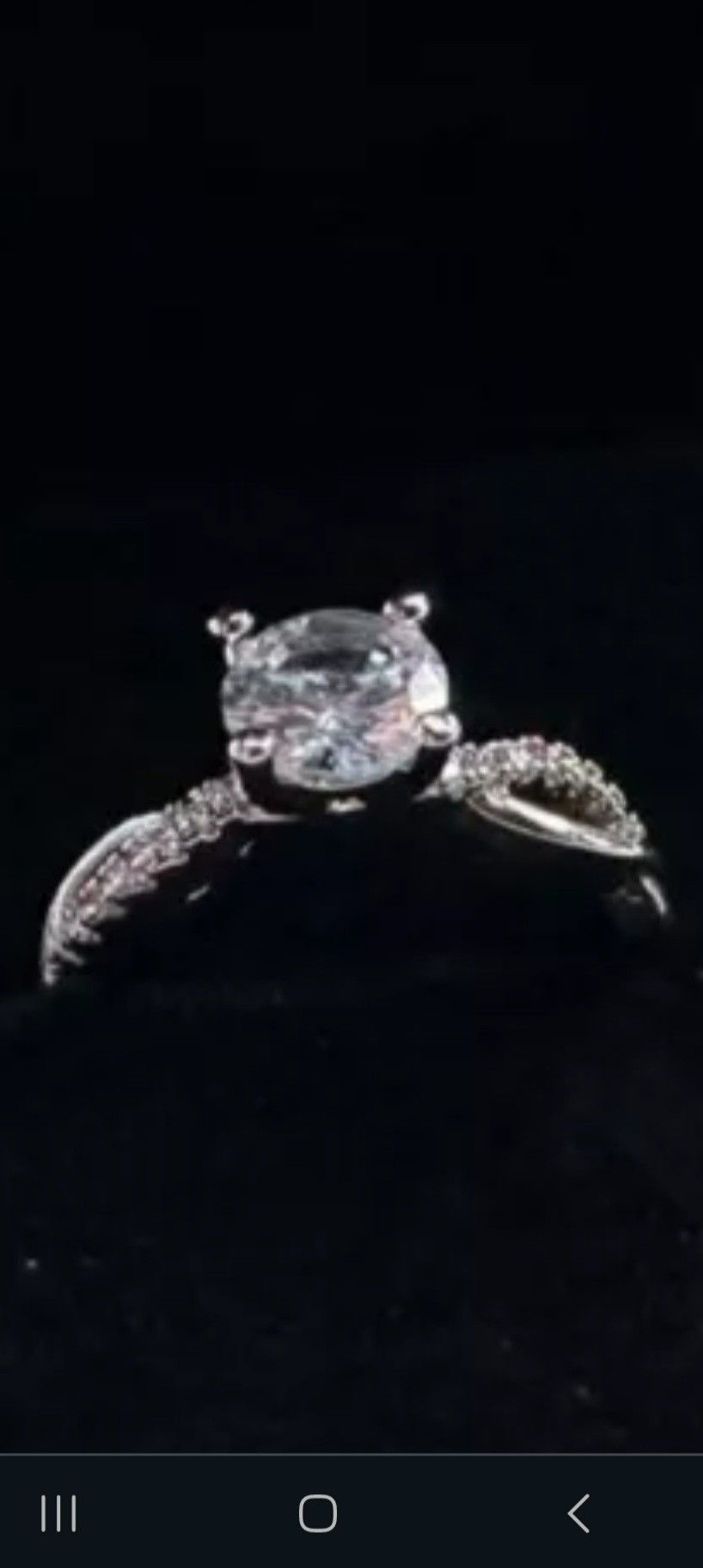 1.01 CT Daimond Ring 