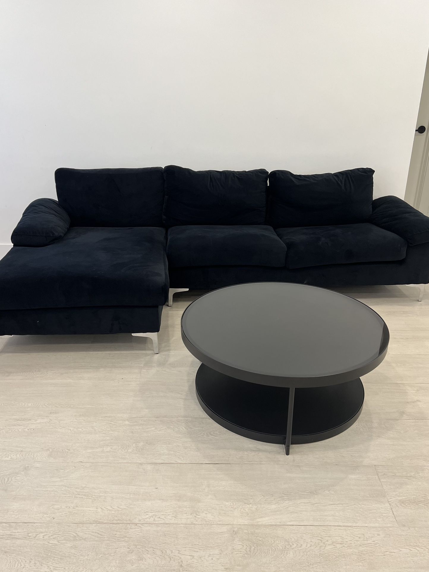 Couch & Coffee Table
