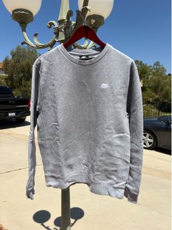 Nike crewneck