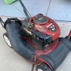 Craftsman Self propelling Lawnmower