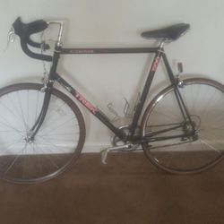 Trek 1200 bike