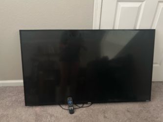 44 inch Roku smart TV