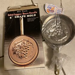 Copper Pan With Grape Mold