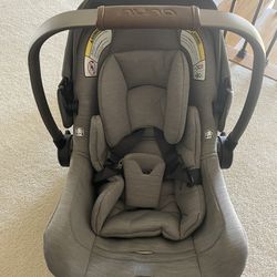 Nuna PIPA Lite Infant Car Seat 2020