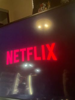 Vizio 43 inch 4 k LED UHD SMART TV
