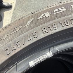 245/45/19 Pirelli Scorpion RunFlat (1 Only) $60.00