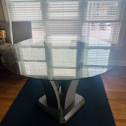 Dining Table W/4 Chairs PICK UP TODAY! 