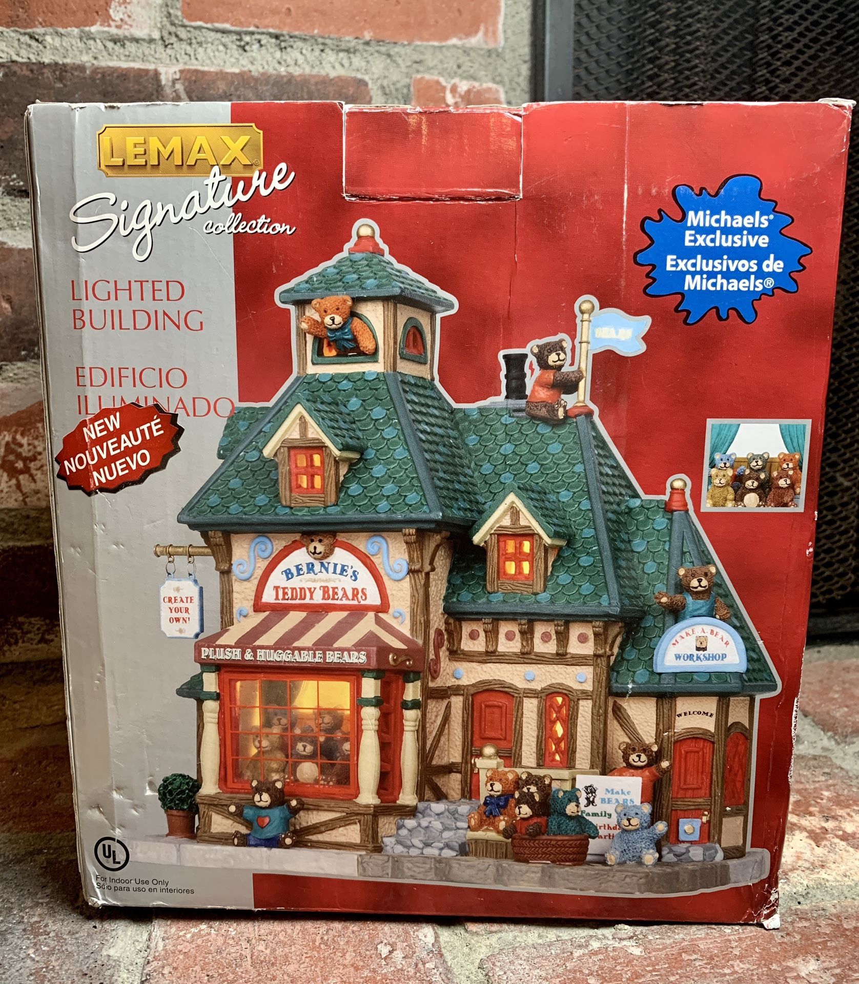 Lemax Signature Collection 2011 Bernie’s Teddy Bear Lighted House . New opened box. See photos for condition. Selling as is. Please ask any questions
