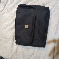 Lap-Top/ Tablet/ I Pad carrying case. 