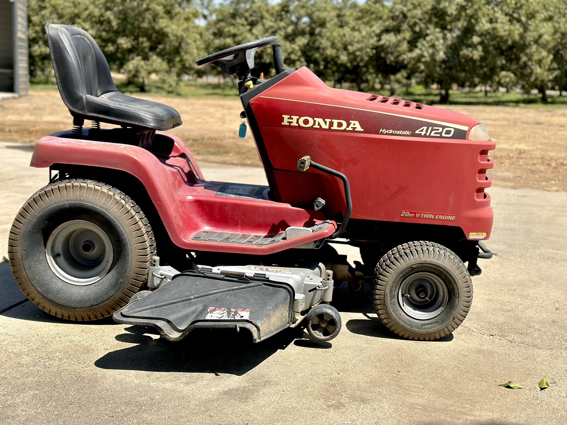 Honda hydrostatic 2024 lawn mower