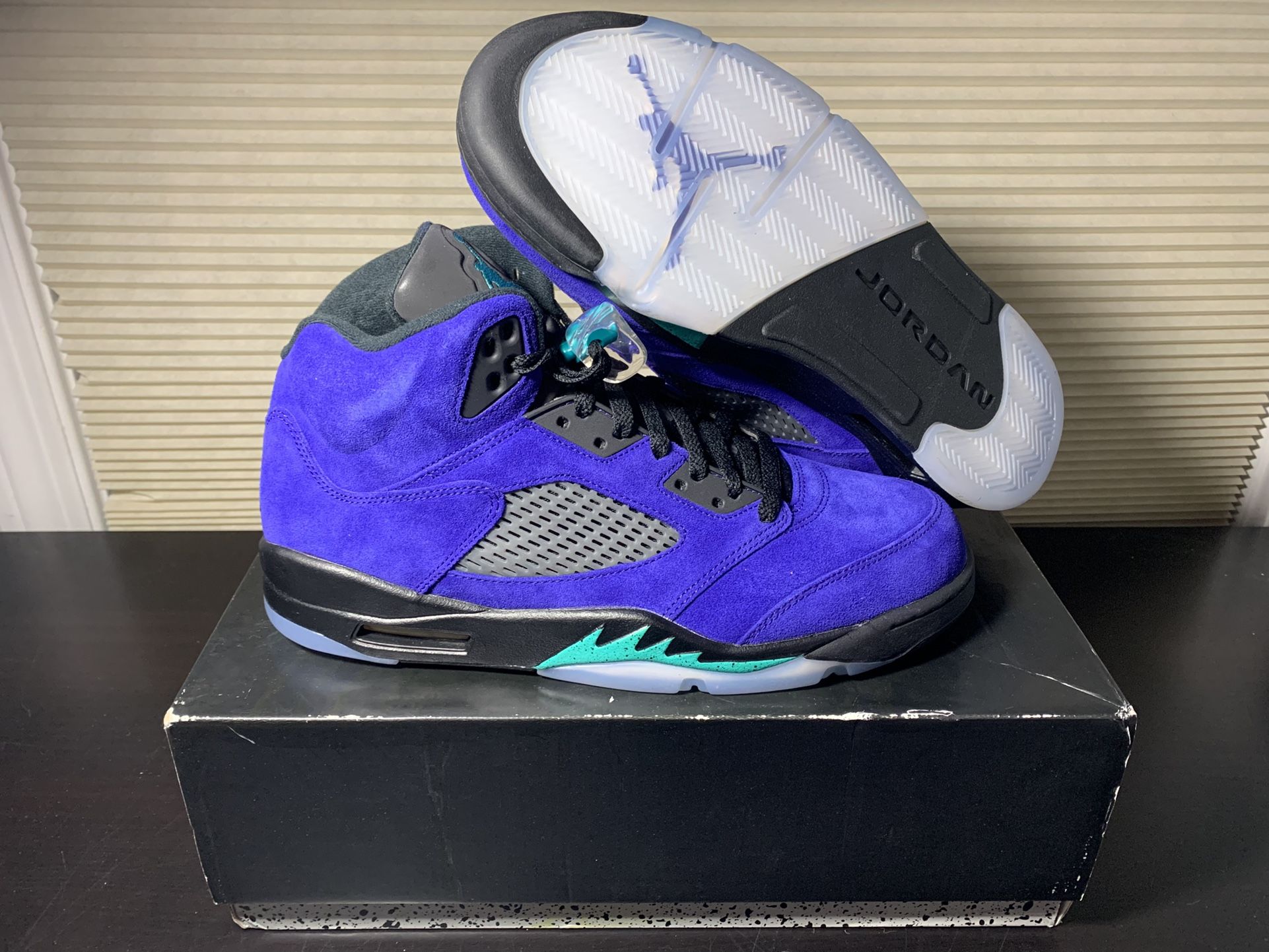 Jordan 5 Retro | Alternate Grape | Size 11 | DS