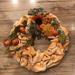New Fall Custom Made Burlap Wreath / 16”