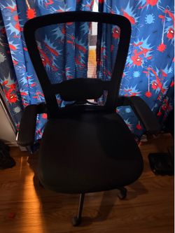 gaming chair NEED GONE ASAP