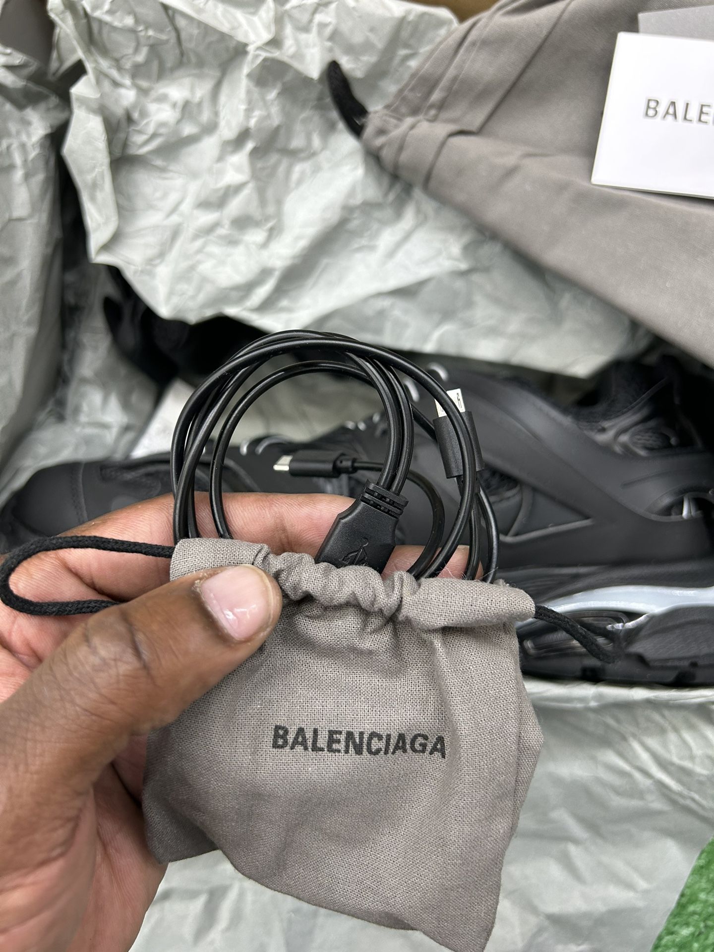 Balenciaga speed unbromated trainer dust bag