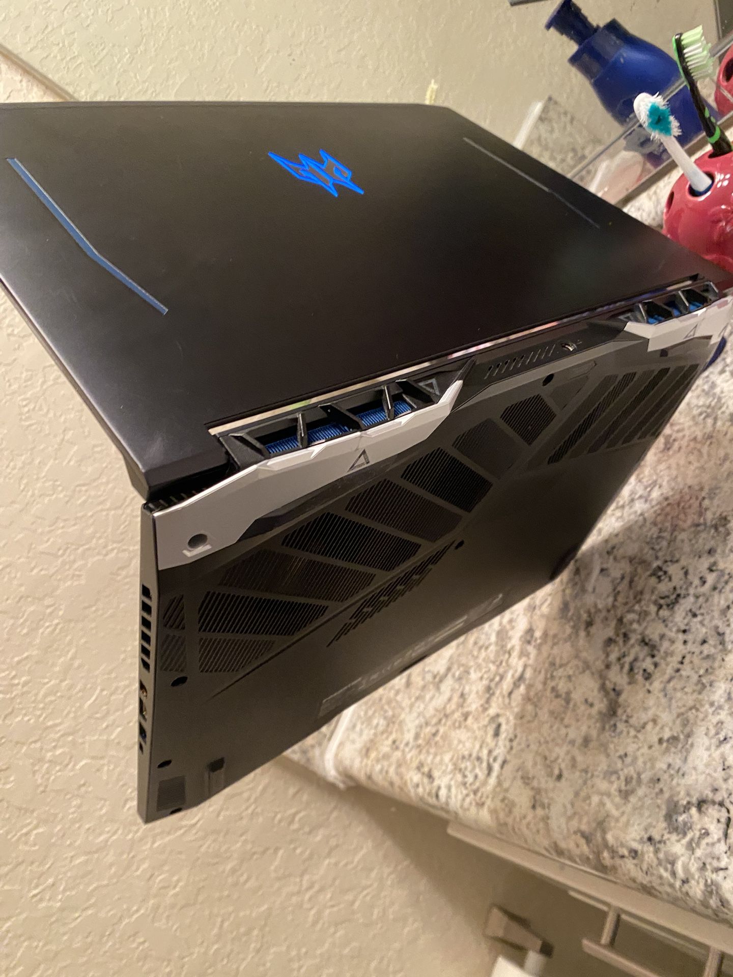 acer predator helios 300