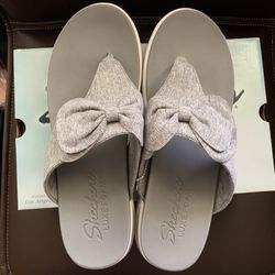 Skechers Intergrades Sweet Serene Vegan Thong Sandal