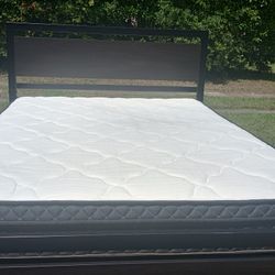 Full Size Bed 