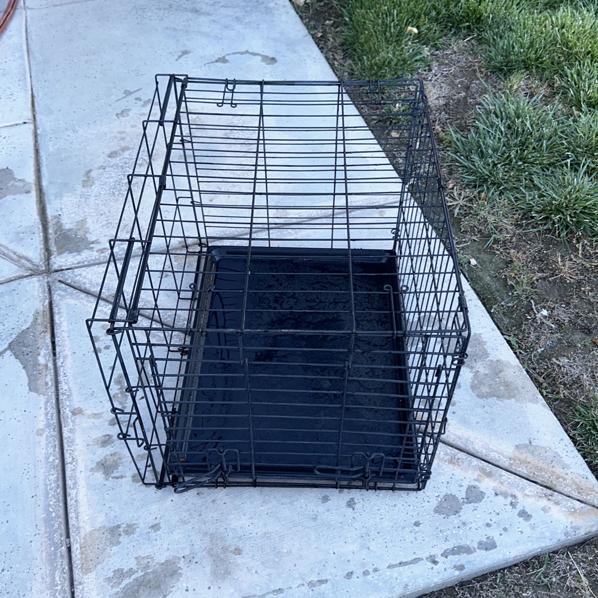 Small Dog Crate 
