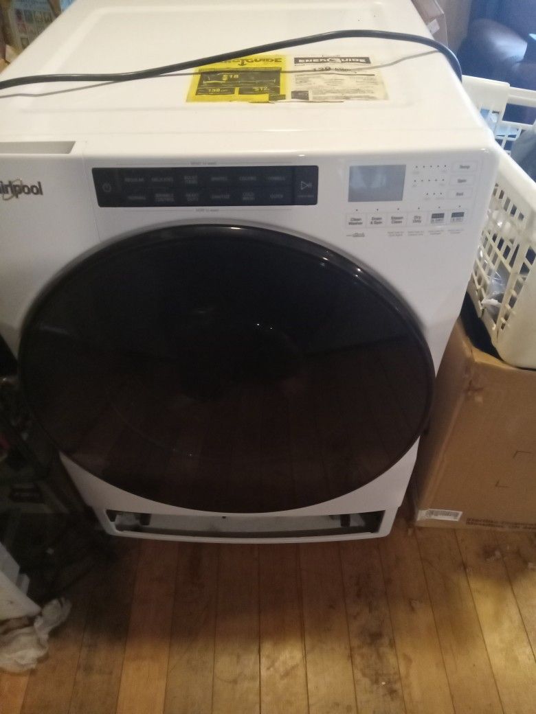 Whirlpool Ventless Washer/dryer Combo