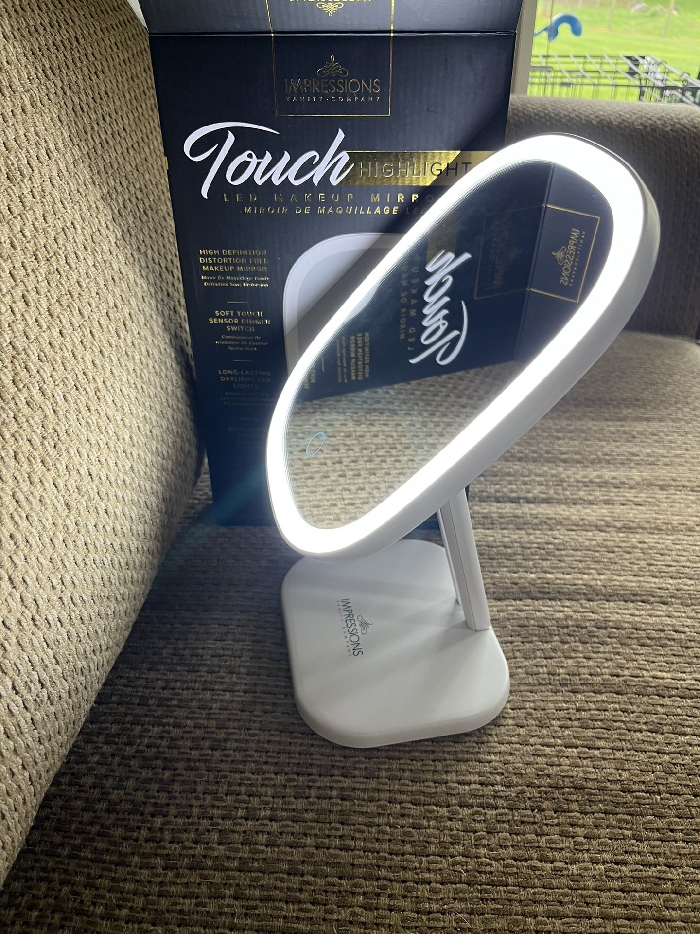 Touch, highlight LED make up mirror