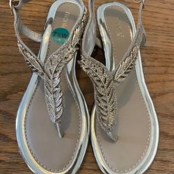 New Nicole Sparkly Woman’s Sparkly Wedge Heel Sandals Size 7 1/2W