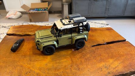 Lego Land Rover Defender