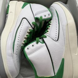 Jordan 2 Lucky Green 5.5