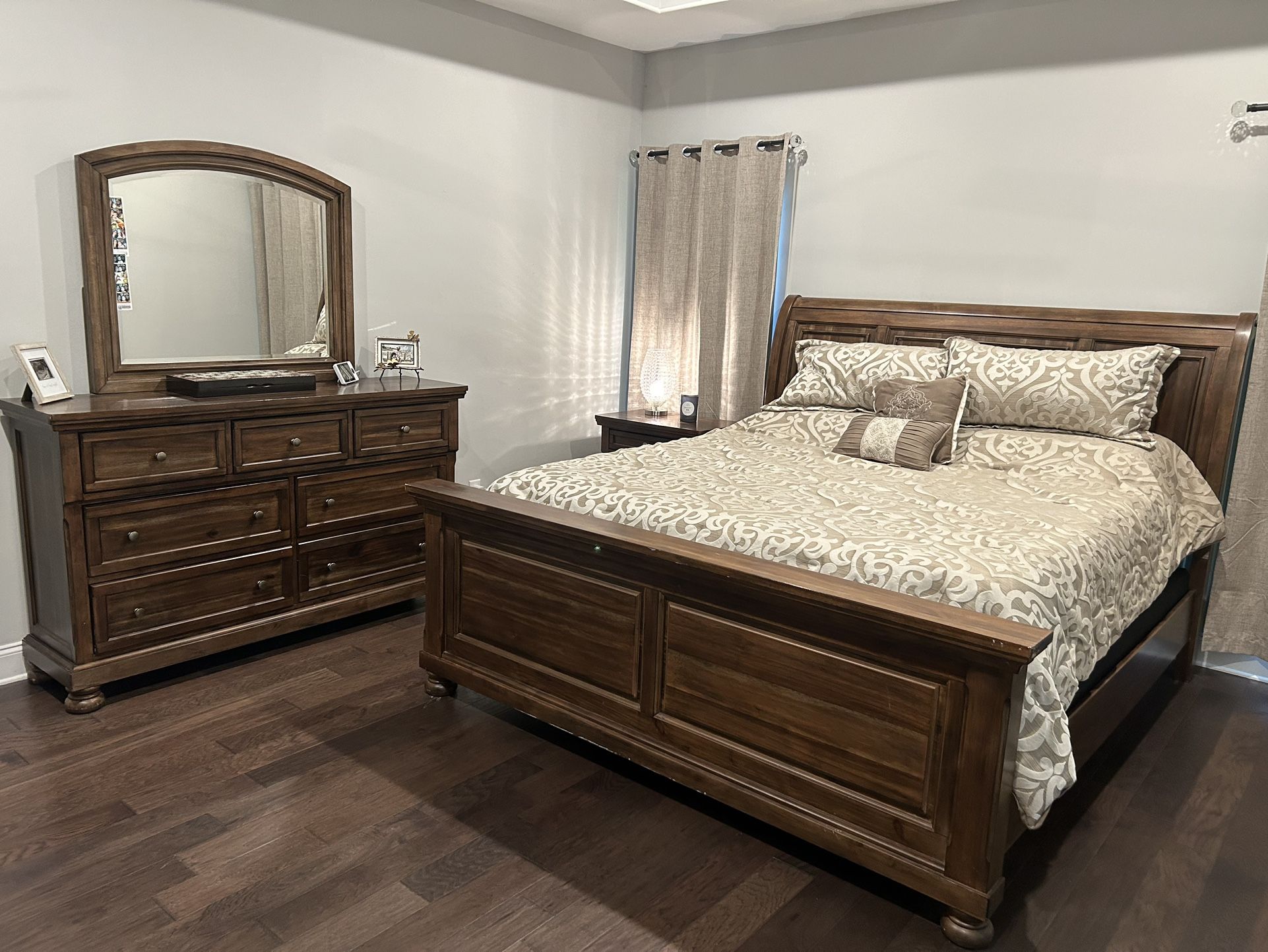King Size Bedroom Set