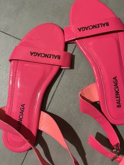 Balenciaga slides size 8