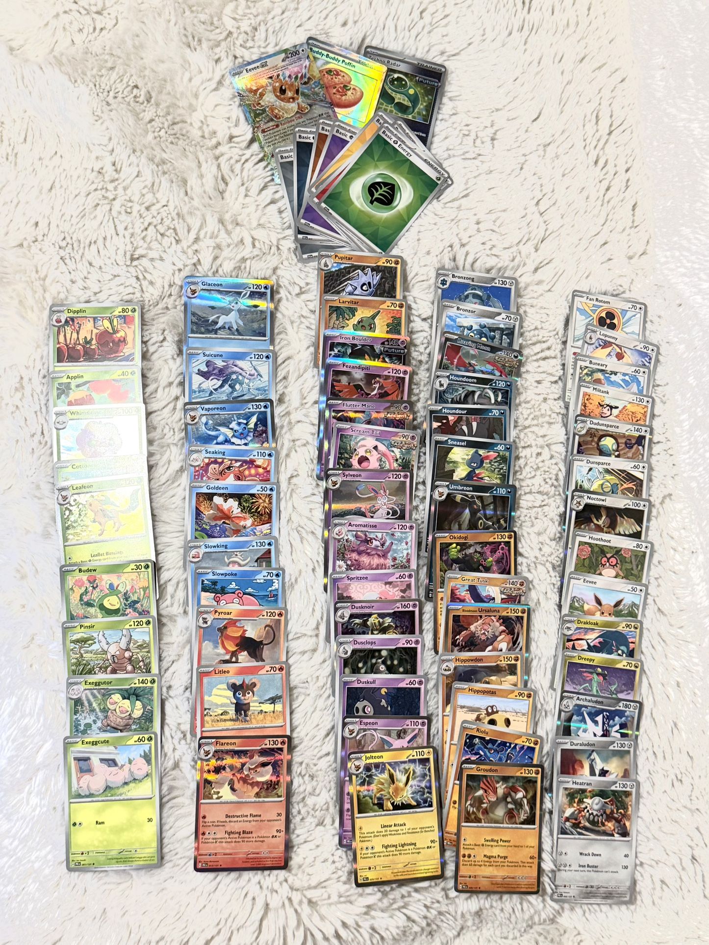 Prismatic evolutions Base Set