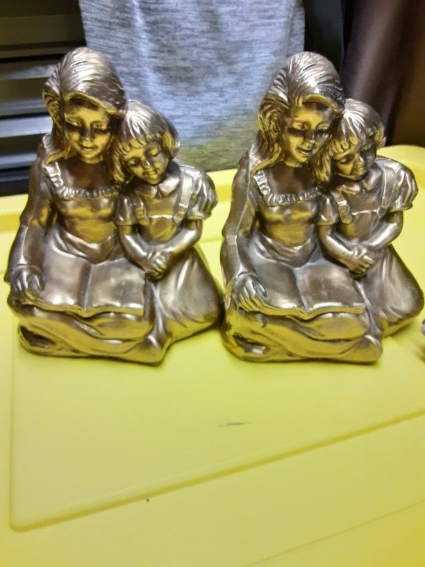 Bookends,mother Daughter Reading Bookends