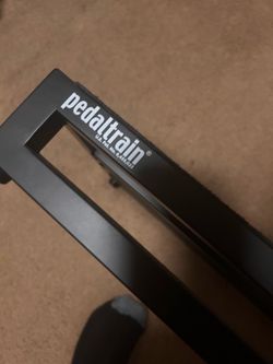 Pedaltrain novo 24 pedalboard with deluxe bag