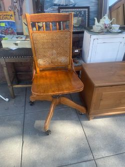 Vintage oak cane adjustable rolling desk office chair