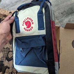 FJALLRAVEN KANKEN MINI BACKPACK 