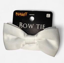 White bow tie for Halloween costume