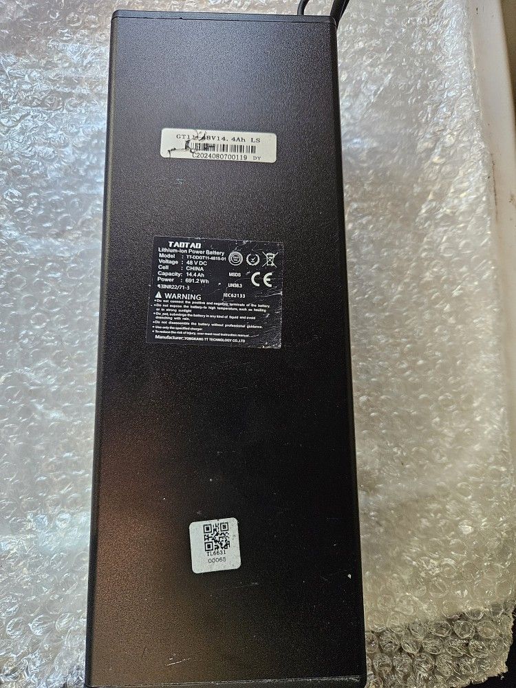 GX1 Electric Scooter Battery 48V 15AH × 1