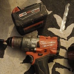 Milwaukee Drill 