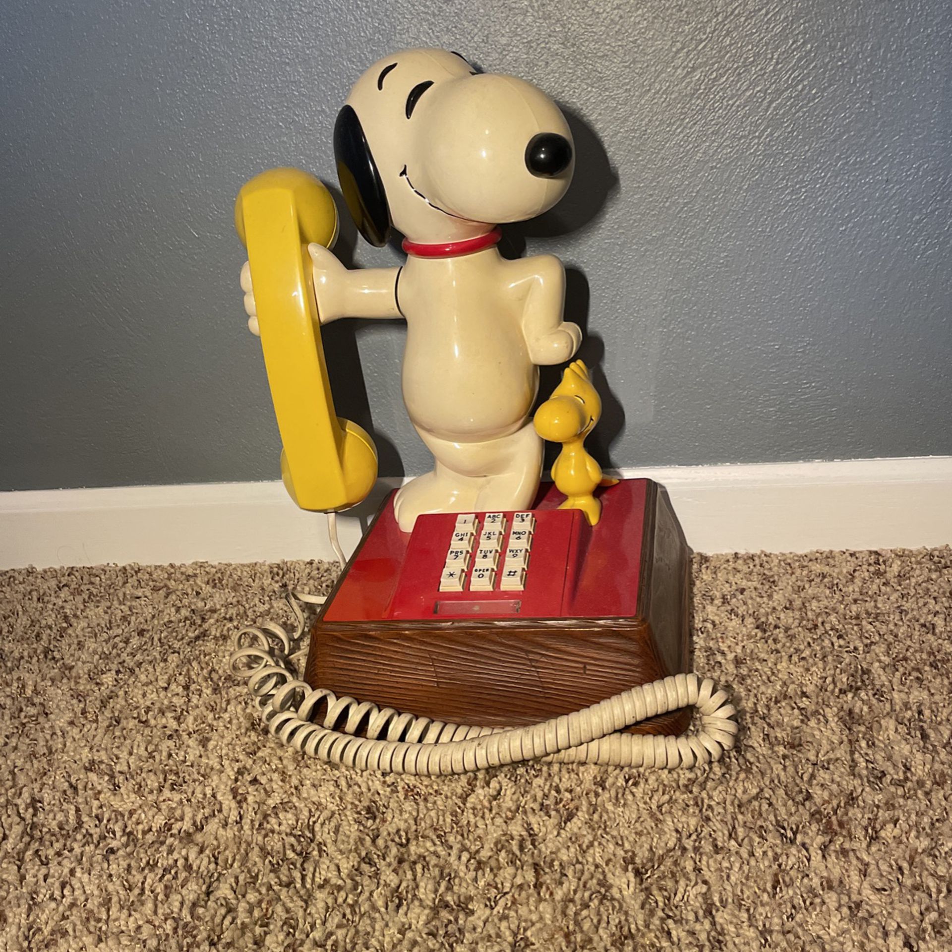 Snoopy Phone