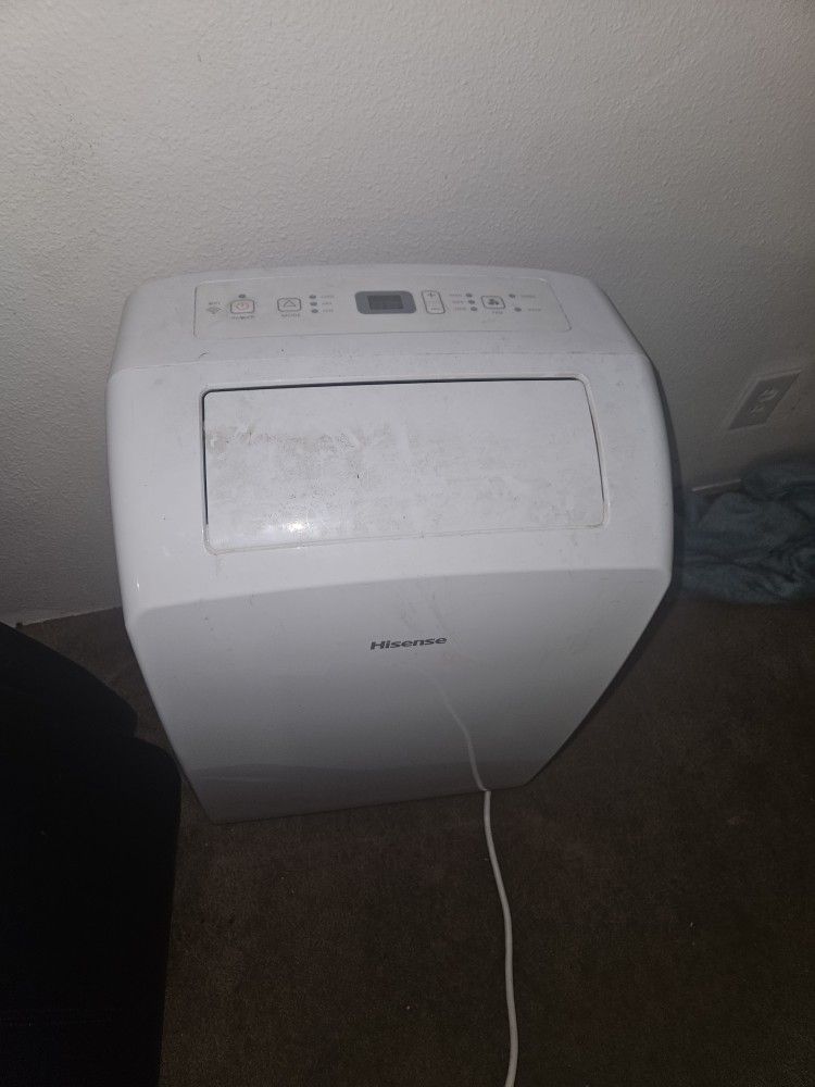 2 Air Conditioners Hisense