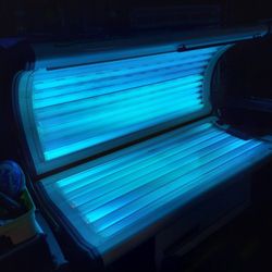 Level 3 Tanning Bed