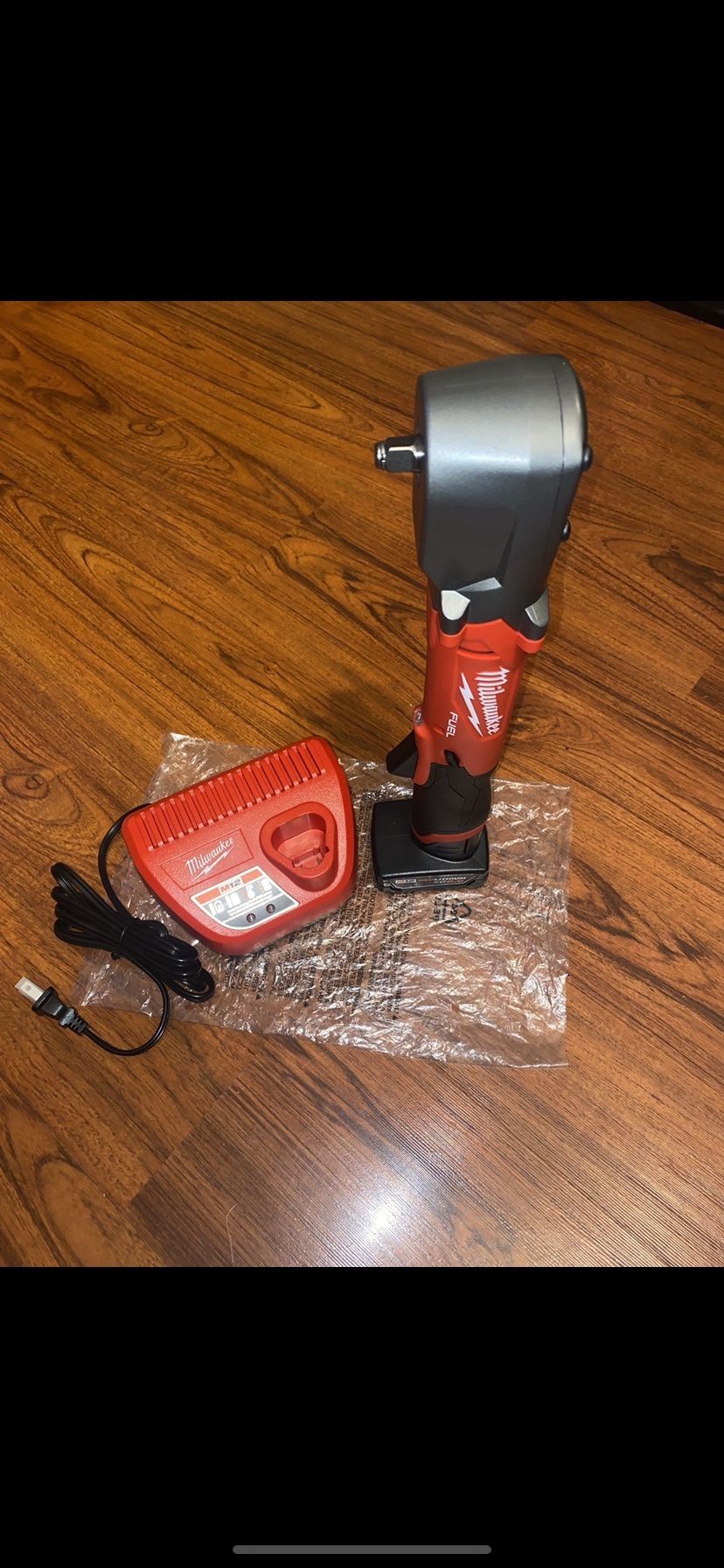 Milwaukee M12 FUEL Brushless 3/8 in. Right Angle Impact Wrench (Tool-Only) (2564-20) (1) M12 6.0 Ah Battery (1) M12 Charger