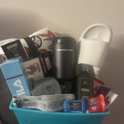 Men’s Spider-Man Gift Basket 